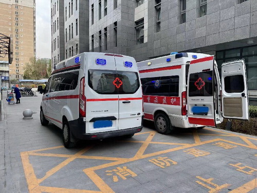 长沙出租急救车电话