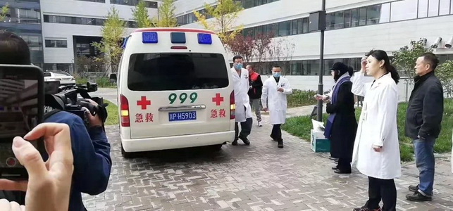 长沙租赁私人救护车电话