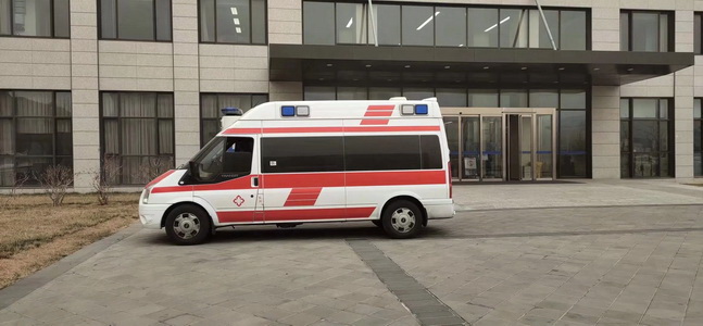 长沙出租私人救护车电话