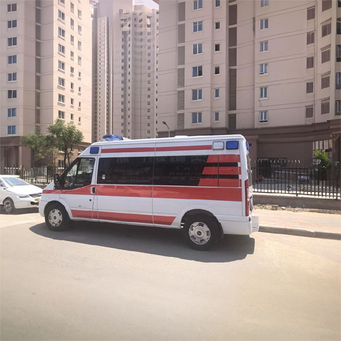长沙出租急救车电话