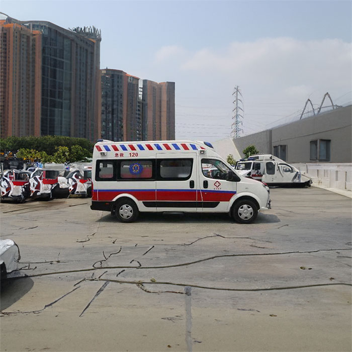 长沙租赁私人救护车联系电话