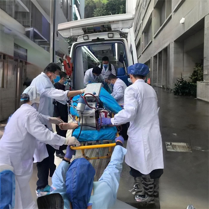 长沙出租私人救护车联系方式