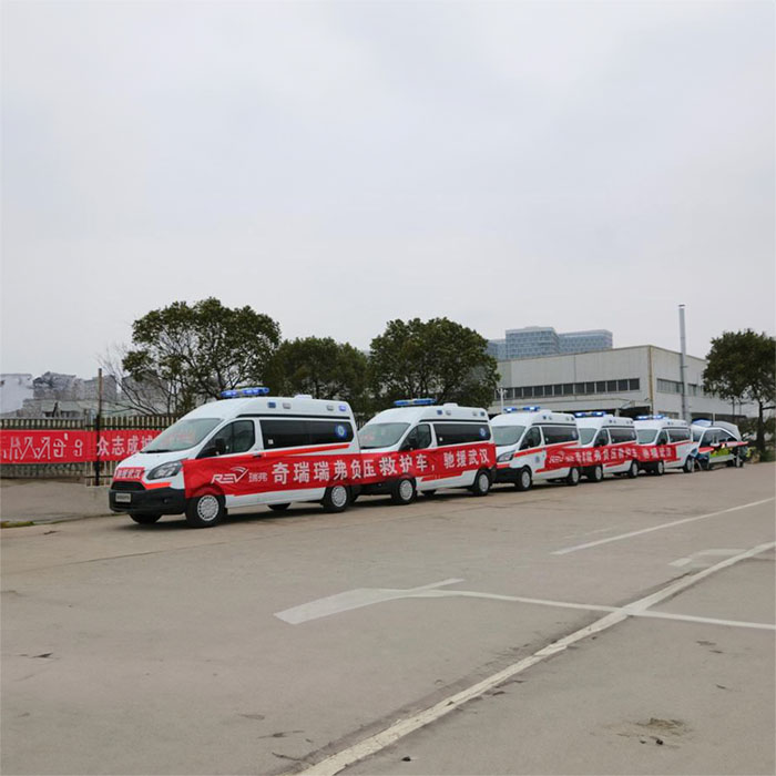 长沙租赁私人救护车联系电话