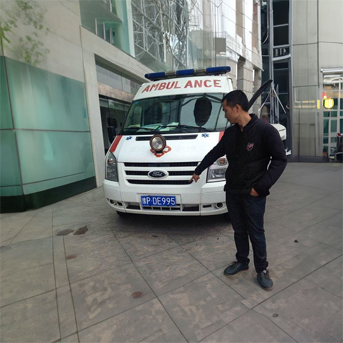长沙出租急救车联系电话