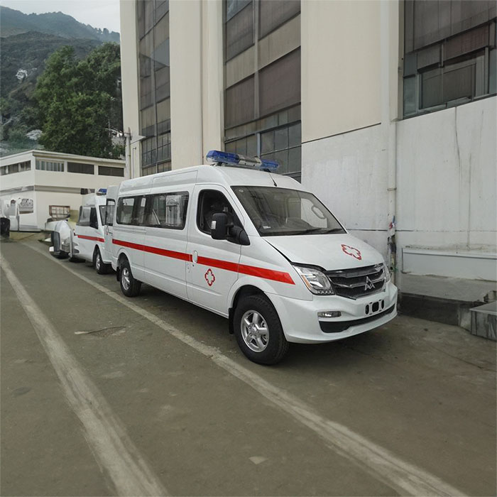 长沙出租私人救护车联系电话