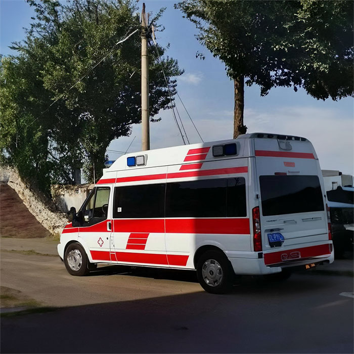 长沙租赁救护车电话号码