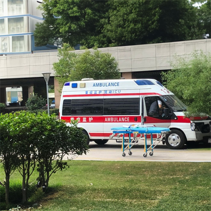 长沙出租私人救护车联系方式