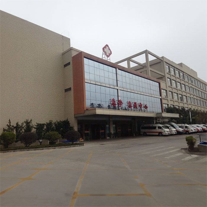 长沙租赁私人救护车联系电话