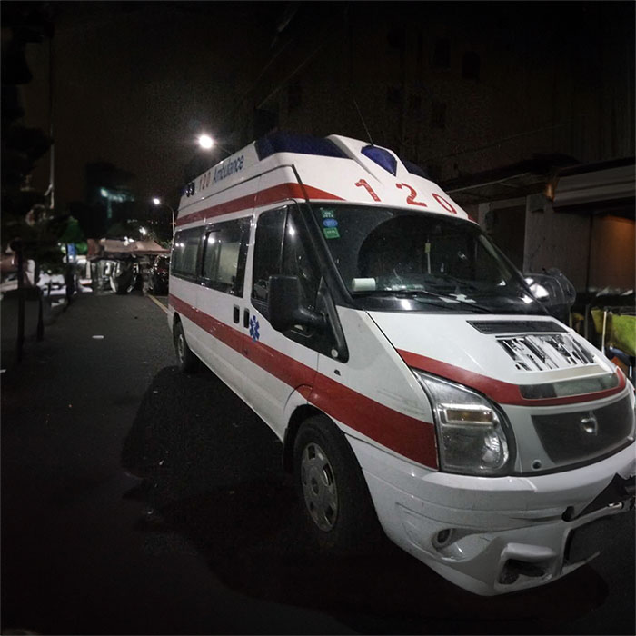 长沙出租救护车联系电话