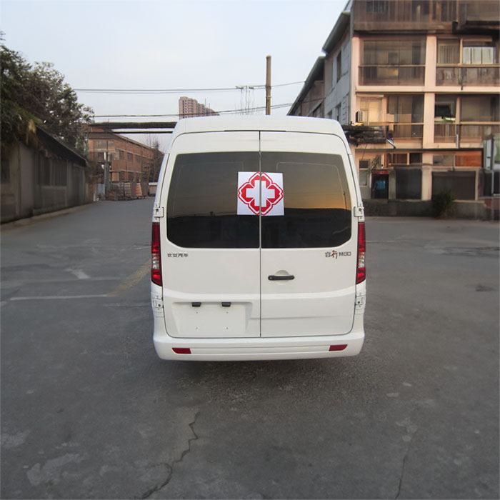 长沙出租急救车联系电话