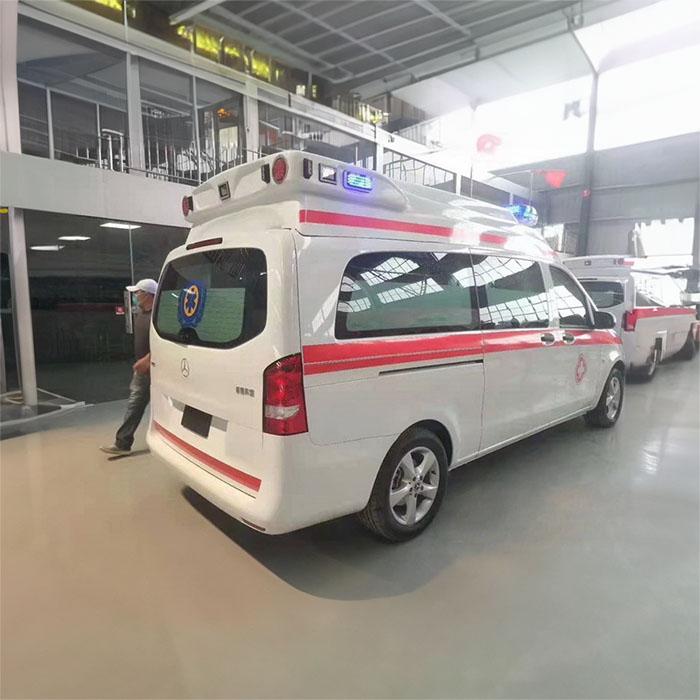 长沙租赁私人救护车联系电话