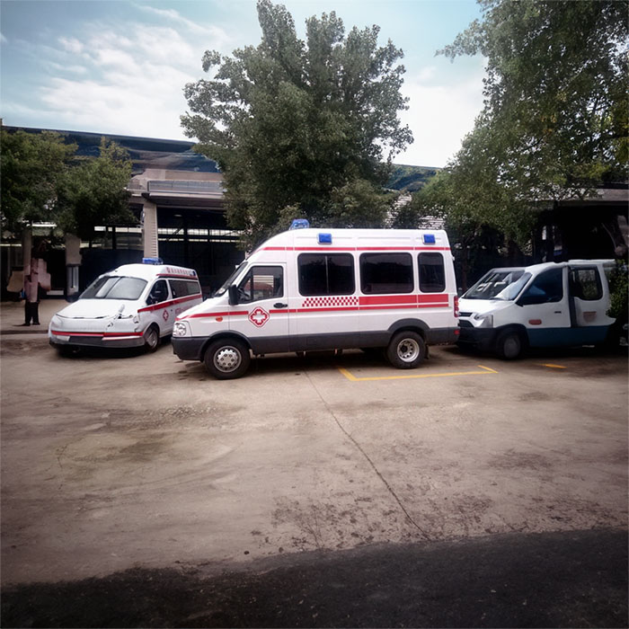 长沙租赁私人救护车电话