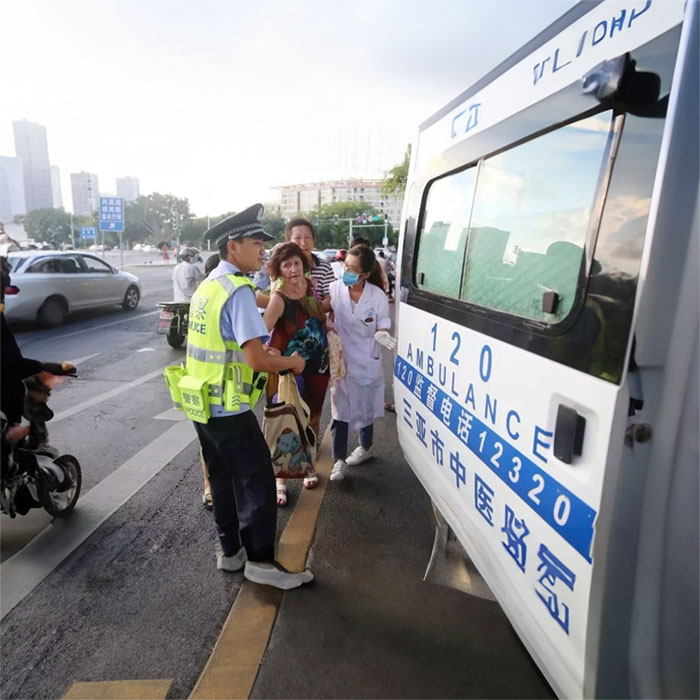 长沙出租私人救护车电话号码