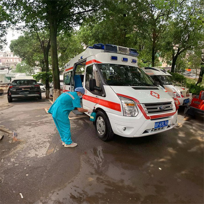 长沙出租救护车电话号码