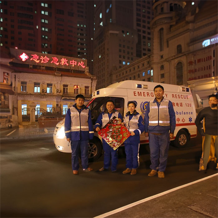 长沙租赁私人救护车联系方式