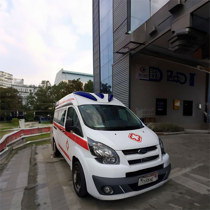 长沙租赁私人救护车电话号码
