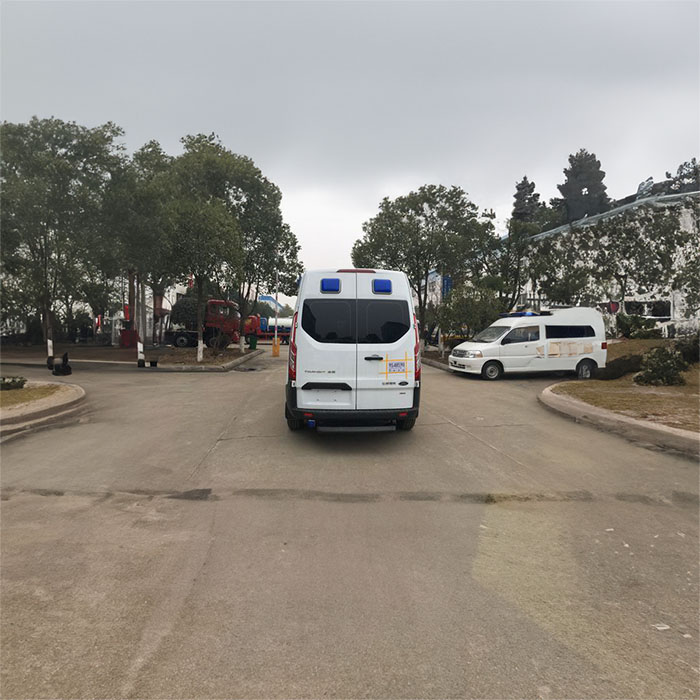 长沙租赁私人救护车电话