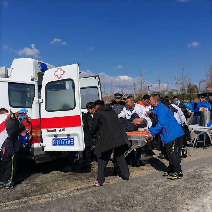 长沙租赁救护车联系方式