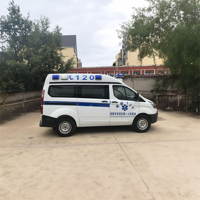 长沙租赁私人救护车电话号码