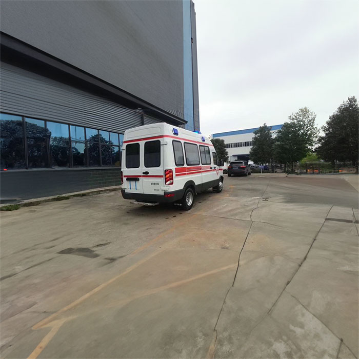 长沙出租急救车电话