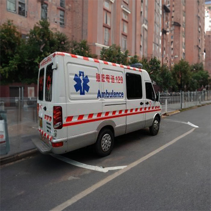 长沙租赁私人救护车电话号码