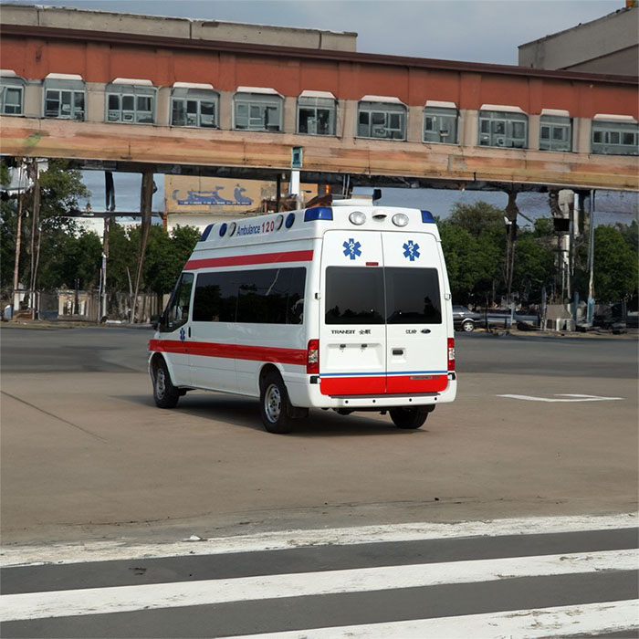 长沙租赁私人救护车电话
