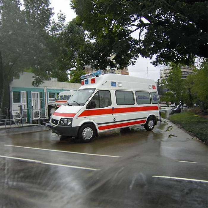 长沙出租私人救护车联系方式