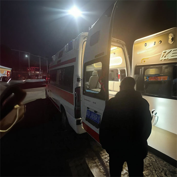 长沙出租私人救护车联系电话