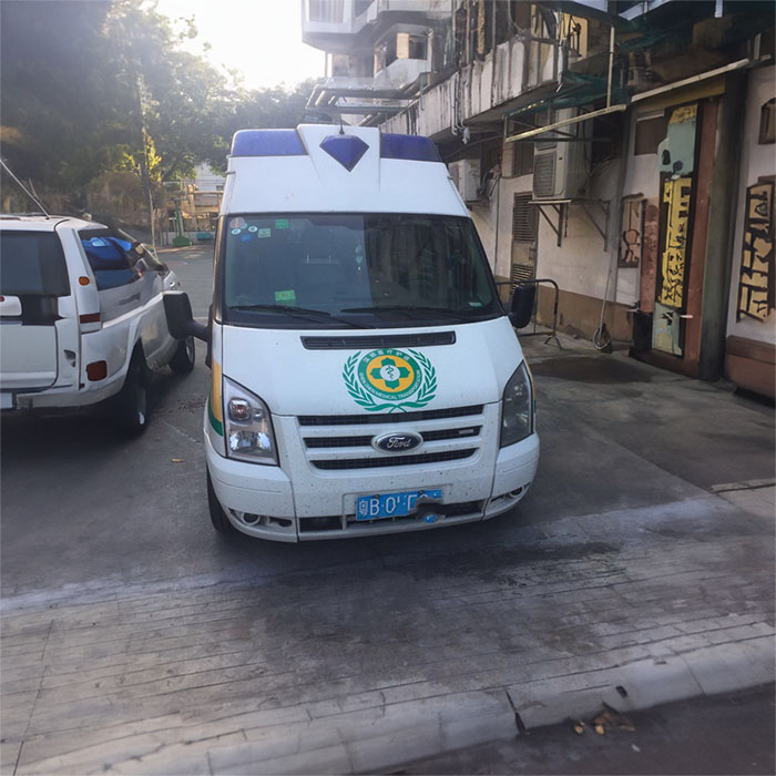 长沙出租救护车联系电话