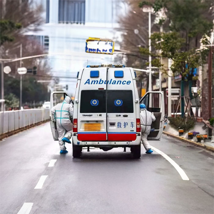 长沙租赁救护车电话号码