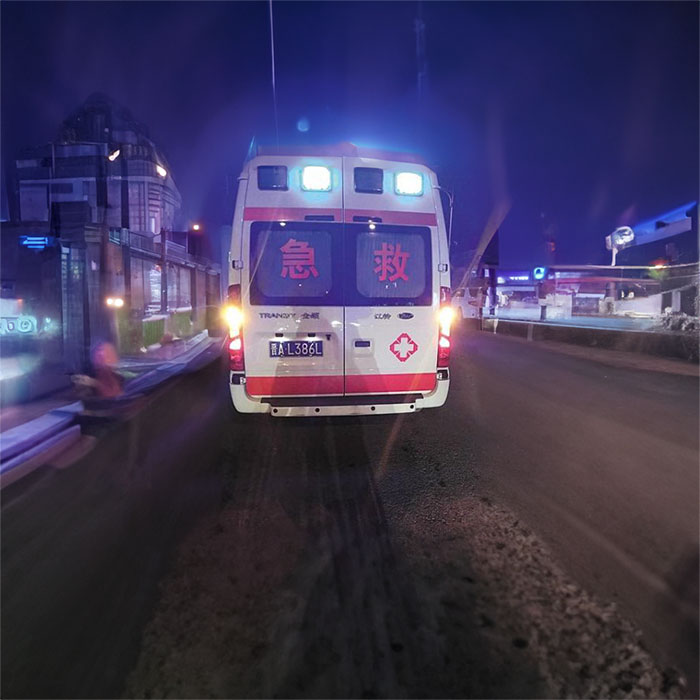 长沙出租急救车电话