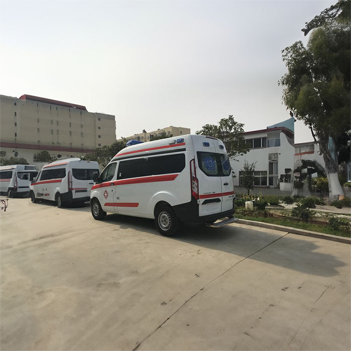 长沙租赁救护车电话