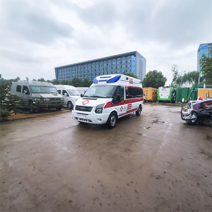 长沙出租私人救护车电话号码