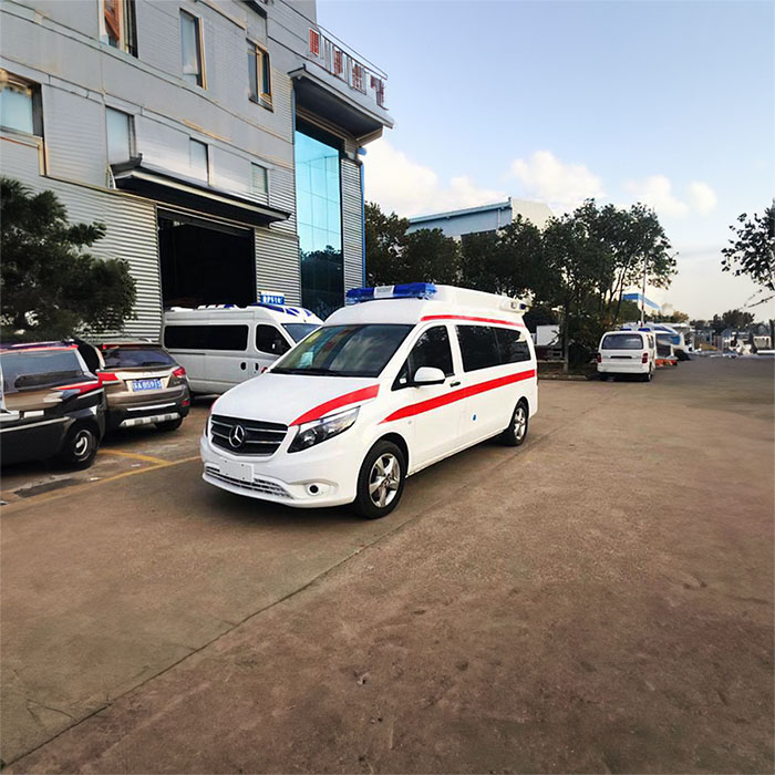 长沙租赁私人救护车电话号码