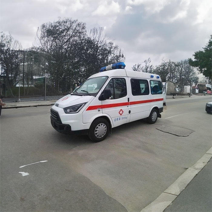 长沙租赁私人救护车联系电话