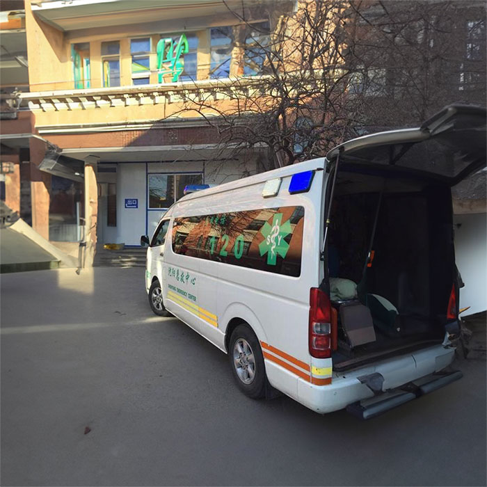 长沙租赁私人救护车电话号码