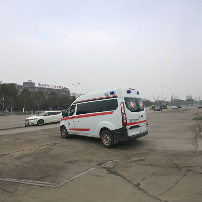 长沙租赁救护车电话