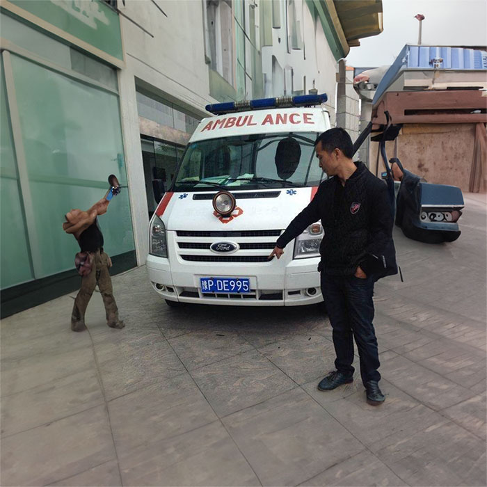 长沙出租私人救护车电话