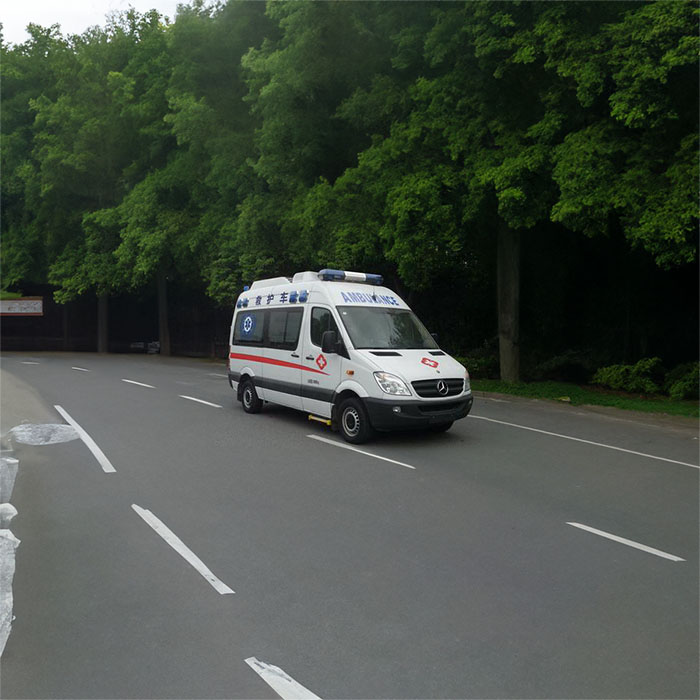 长沙租赁急救车电话