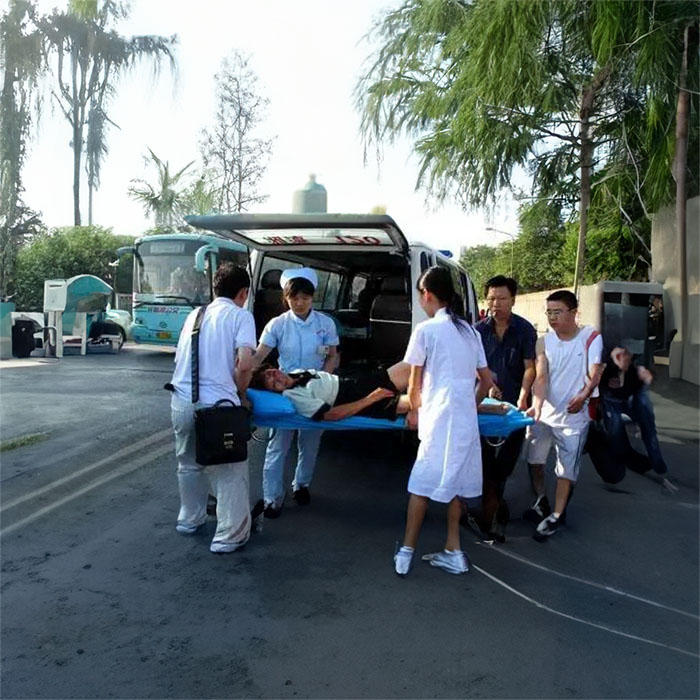 长沙租赁救护车联系电话