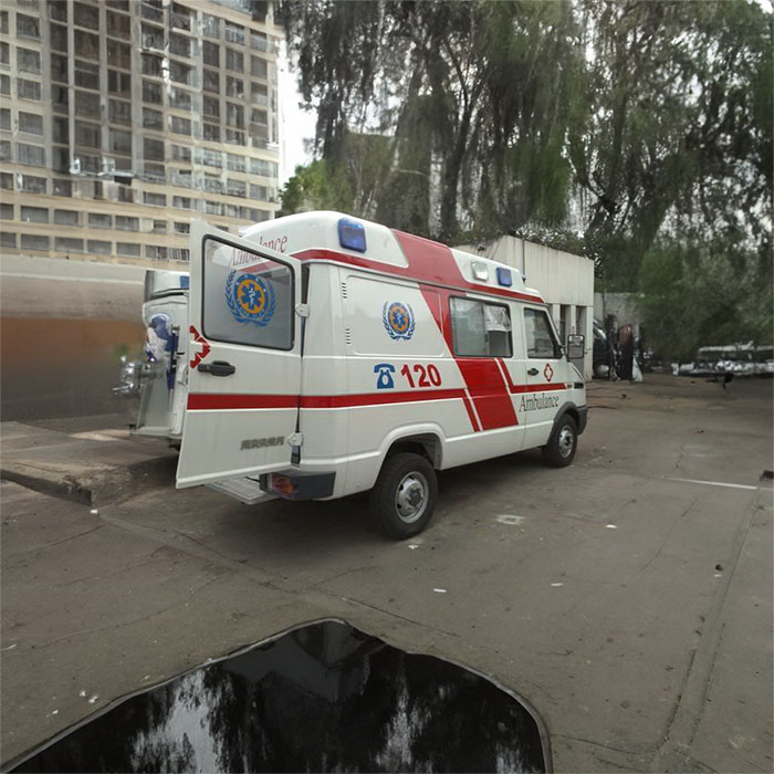 长沙租赁私人救护车电话